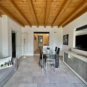 Near Train Station Luxury House 5 Beds , Bergamo Italy