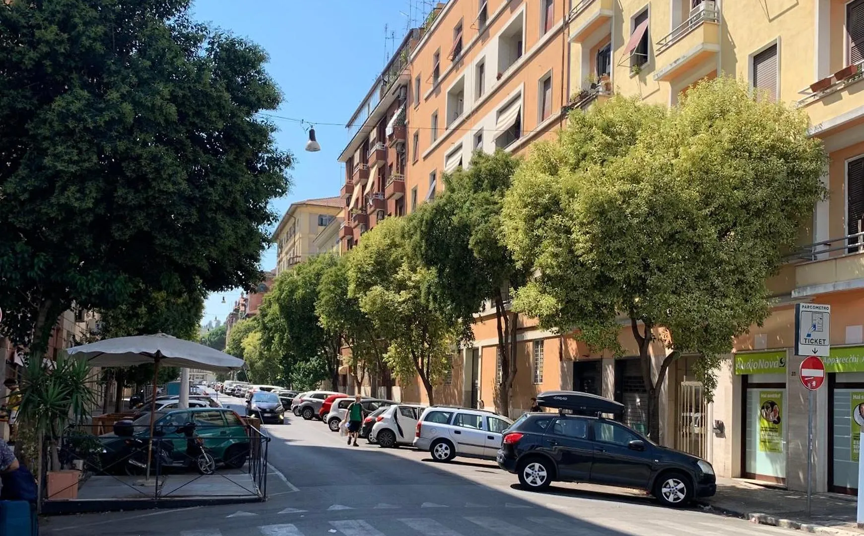 Caracciolo33 Apartment Rome Italy